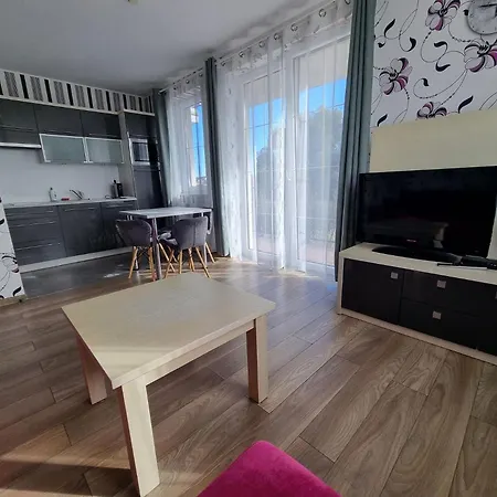 Wczasy Royal * ヤスタルニャ