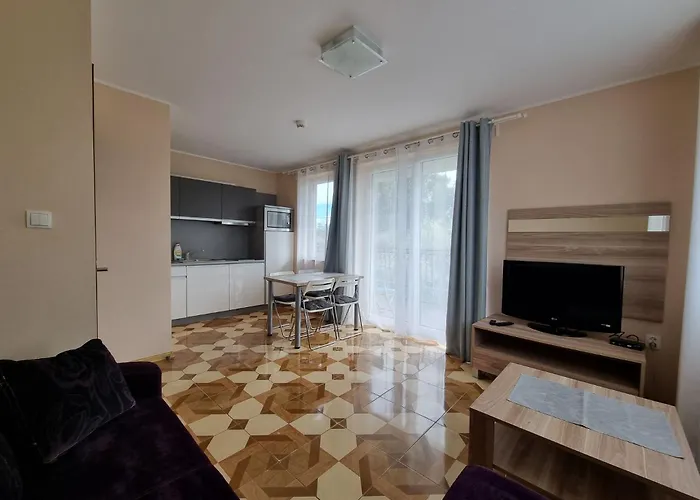 Wczasy Royal ياستارنيا